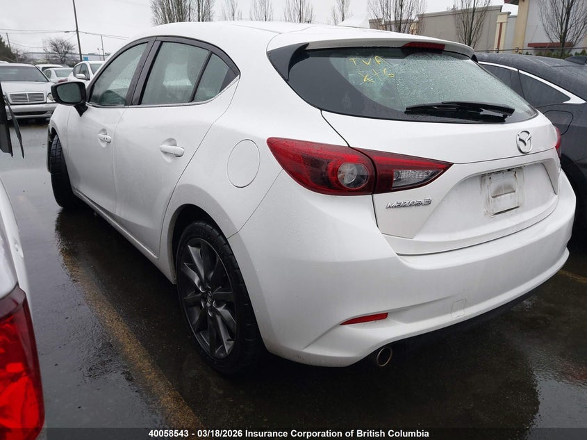 2018 Mazda 3 Grand Touring VIN: 3MZBN1M38JM233589 Lot: 40058543