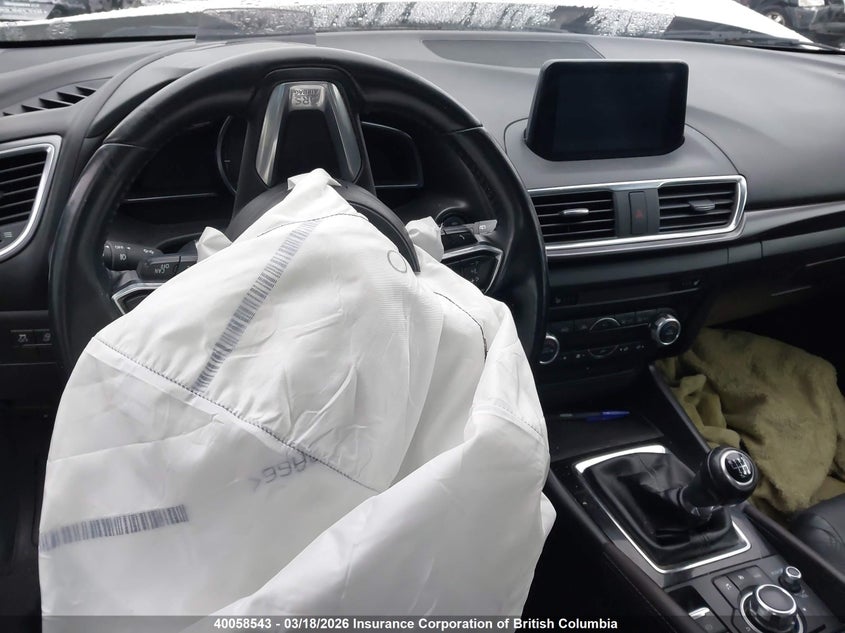 2018 Mazda 3 Grand Touring VIN: 3MZBN1M38JM233589 Lot: 40058543