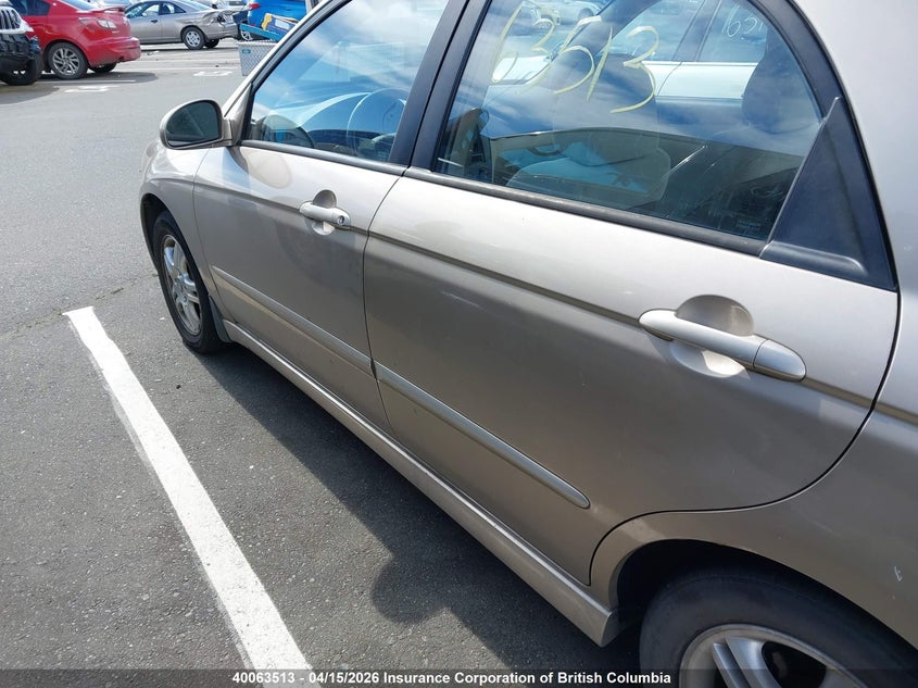 2005 Kia Spectra Lx/Ex VIN: KNAFE121255103211 Lot: 40063513