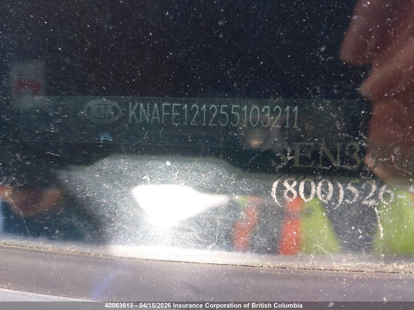 2005 Kia Spectra Lx/Ex VIN: KNAFE121255103211 Lot: 40063513