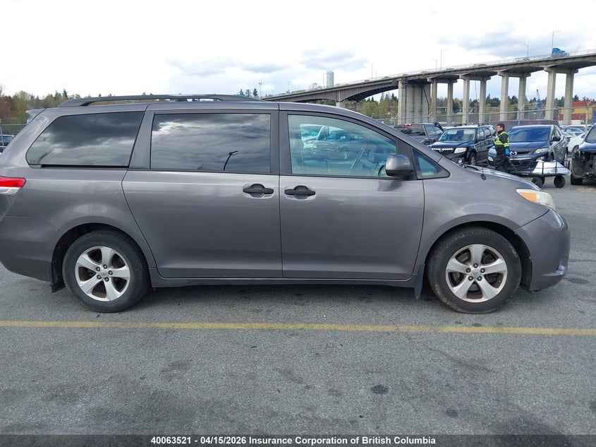 2011 Toyota Sienna VIN: 5TDZK3DC7BS097012 Lot: 40063521