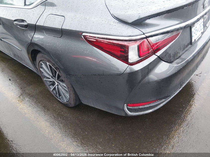 2025 LEXUS ES SEDAN 2.5L I-4 DI, DOHC, VVT, 176HP