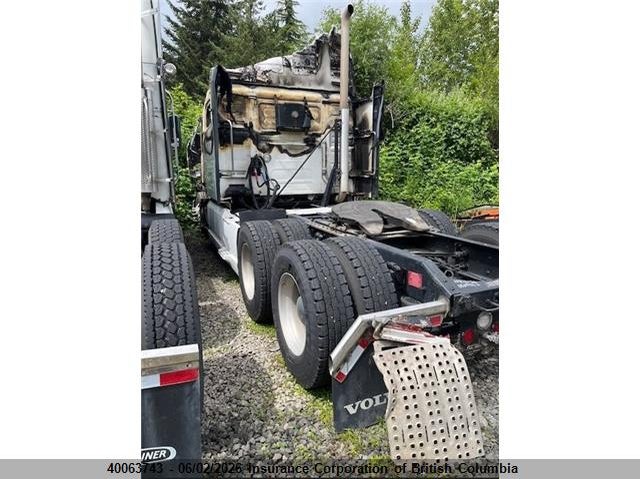 2022 VOLVO VN L TRUCK 12.8L 6