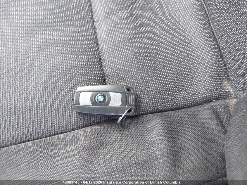 2017 GMC Savana 2500 Work Van VIN: 1GTW7AFF0H1911149 Lot: 40063745