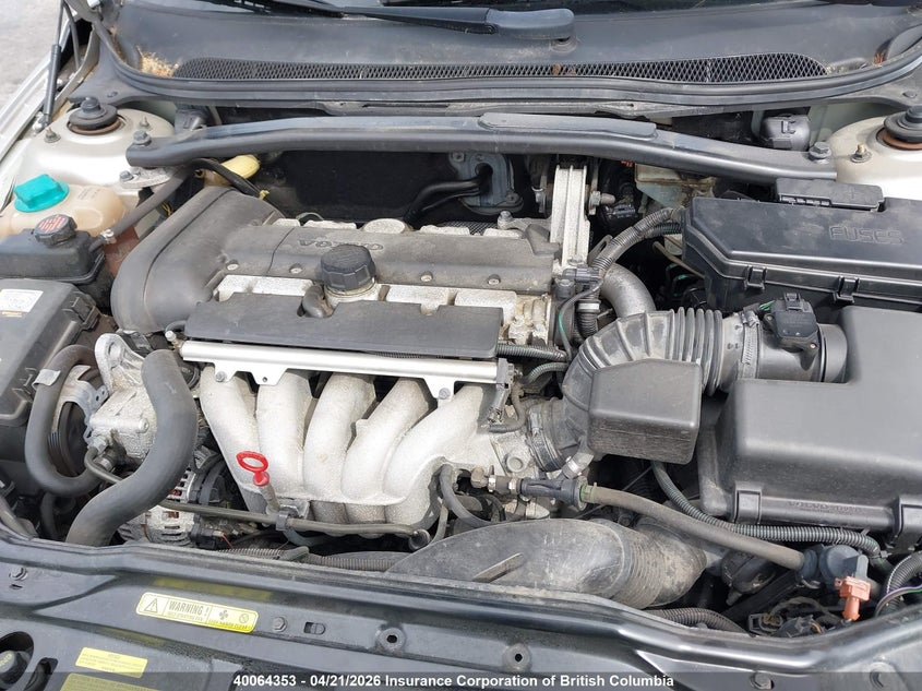 2004 Volvo S60 VIN: YV1RS61T842353930 Lot: 40064353