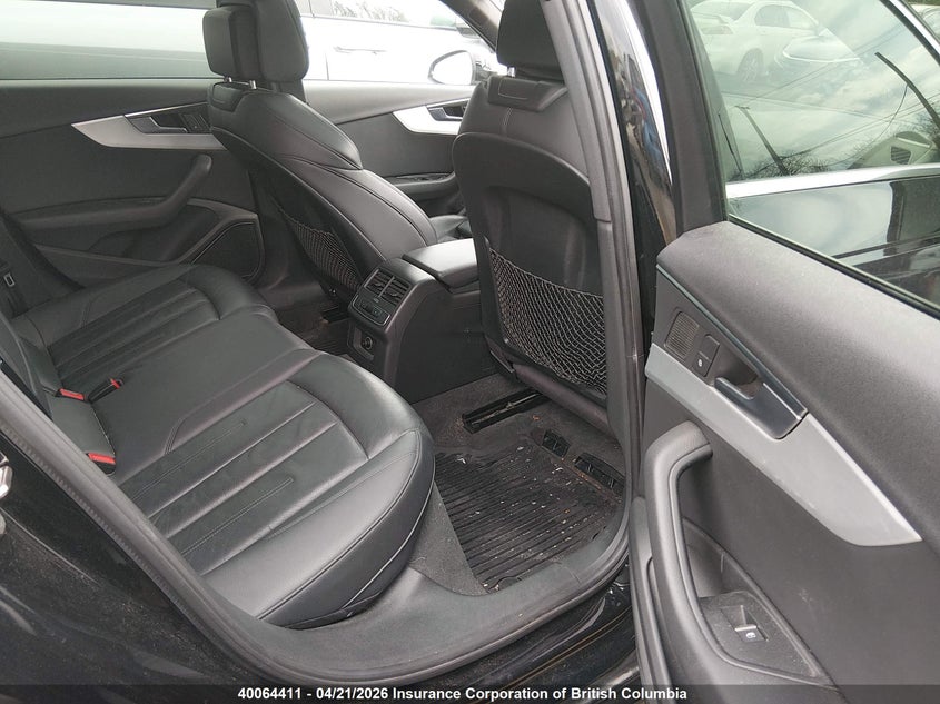 2017 Audi A4 Prestige VIN: WAUFNAF47HN046626 Lot: 40064411