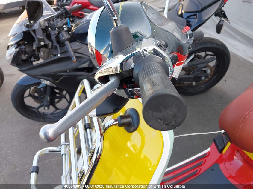2021 Vespa Primavera/Sprint 50 VIN: ZAPCA06B2M5101633 Lot: 40064909