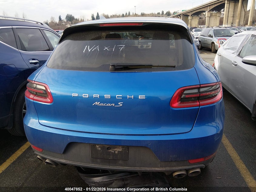 2016 Porsche Macan S VIN: WP1AB2A50GLB43302 Lot: 40047852
