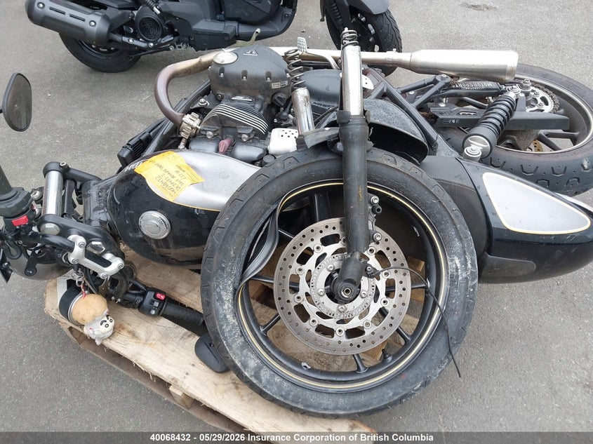 2017 Triumph VIN: SMTD50GN4HT807685 Lot: 40068432