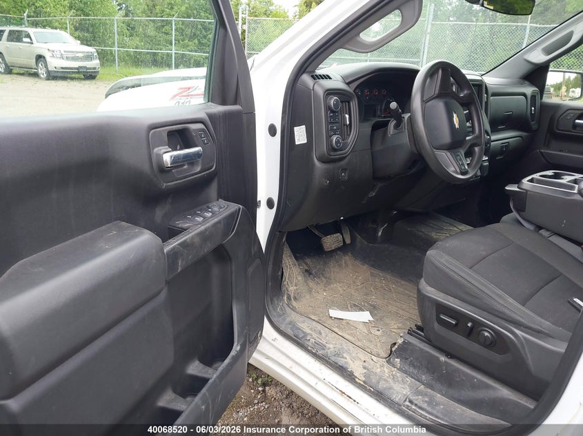 2021 Chevrolet Silverado K1500 VIN: 1GCUYAEF4MZ315009 Lot: 40068520