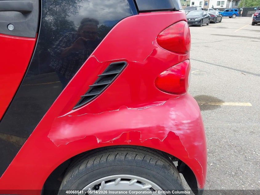 2010 Smart Fortwo Pure/Passion VIN: WMEEJ3BA3AK384227 Lot: 40068541