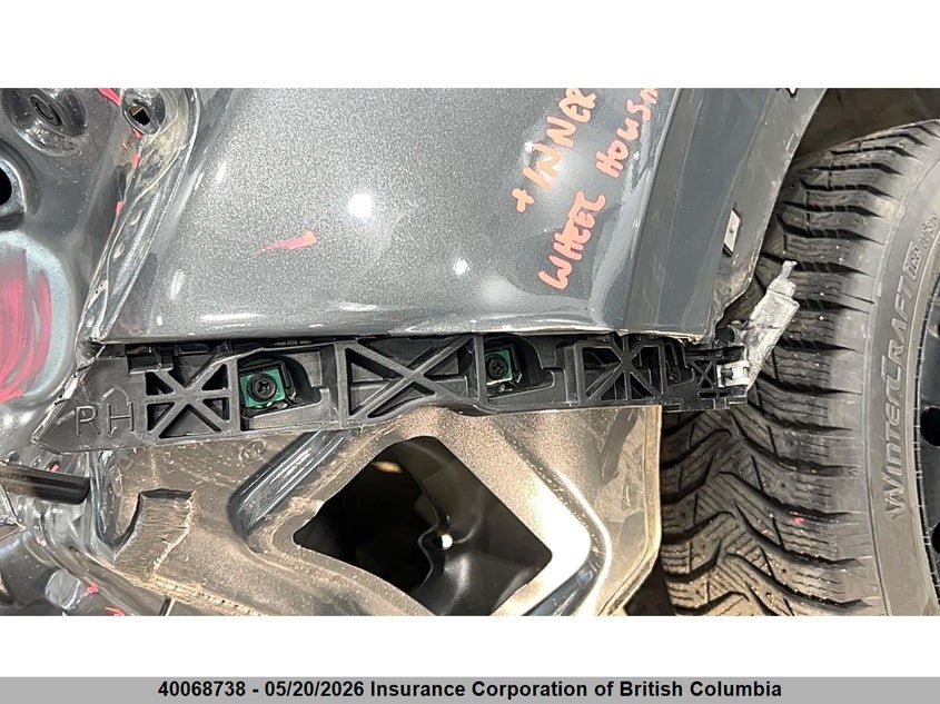 2025 Hyundai Venue VIN: KMHRB8A39SU411350 Lot: 40068738