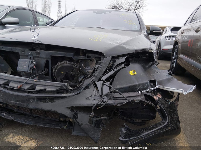 2018 Mercedes-Benz S 560 4Matic VIN: WDDUG8GB2JA372301 Lot: 40064726