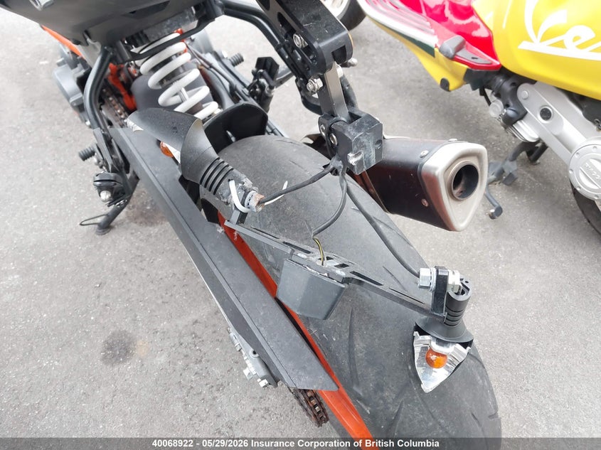 2019 Ktm 390 Duke VIN: MD2JPJ400KC214580 Lot: 40068922