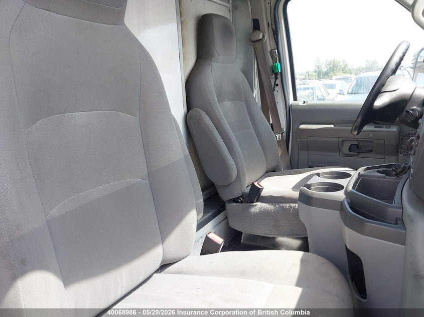 2015 Ford Econoline E450 Super Duty Cutwy Van VIN: 1FDWE4FL3FDA28246 Lot: 40068986