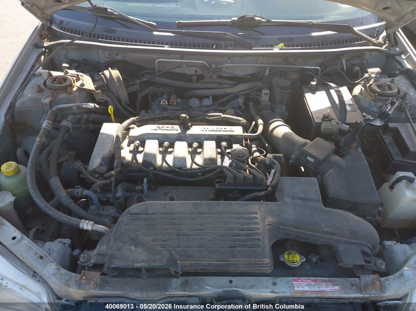 2000 Mazda Protege Es VIN: JM1BJ2219Y0243891 Lot: 40069013