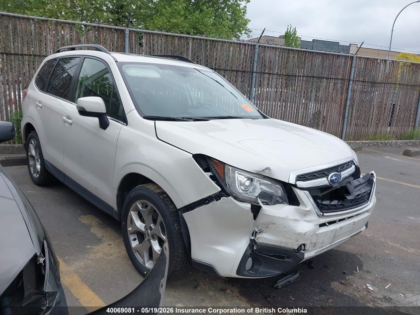 Vin: jf2sjewcxjh554591, lot: 30083682, subaru forester 2.5i touring 2018 img_1