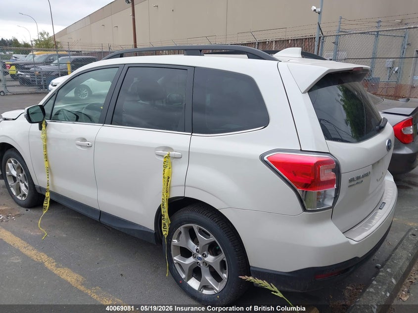Vin: jf2sjewcxjh554591, lot: 30083682, subaru forester 2.5i touring 20183