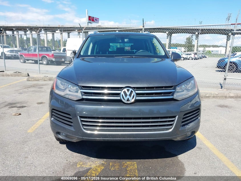 2014 Volkswagen Touareg V6 VIN: WVGEF9BP0ED012230 Lot: 40069096