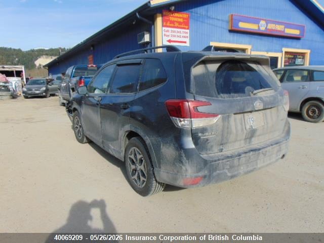 Vin: jf2skejc4lh429058, lot: 30083855, subaru forester touring 20203