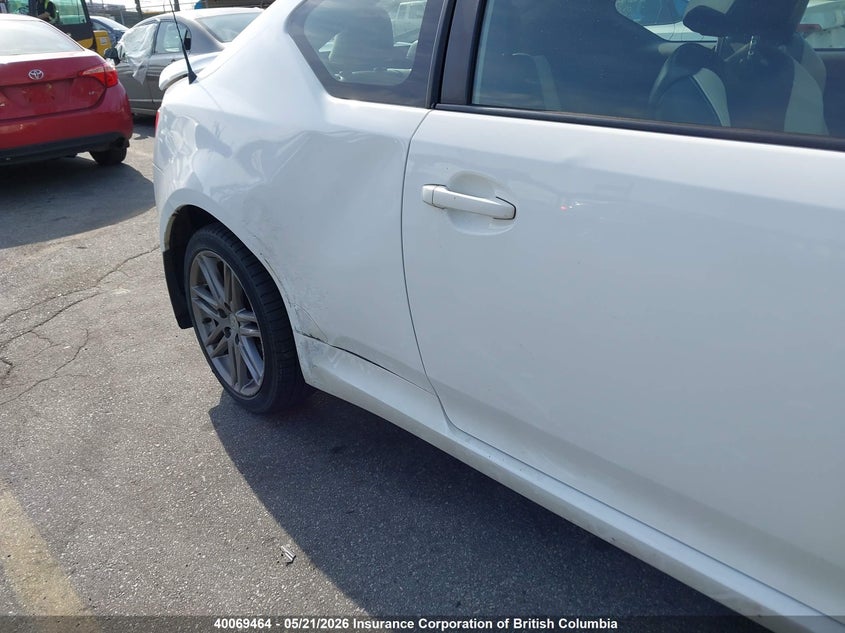 2011 Scion Tc VIN: JTKJF5C76B3004329 Lot: 40069464