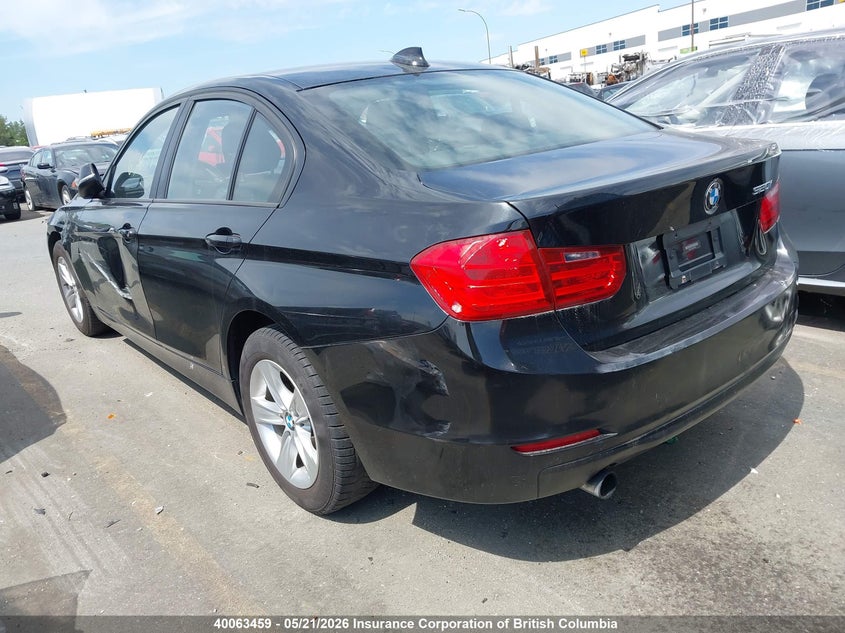 Vin: wba3b1c5xcf460821, lot: 30084348, bmw 320 i 20123