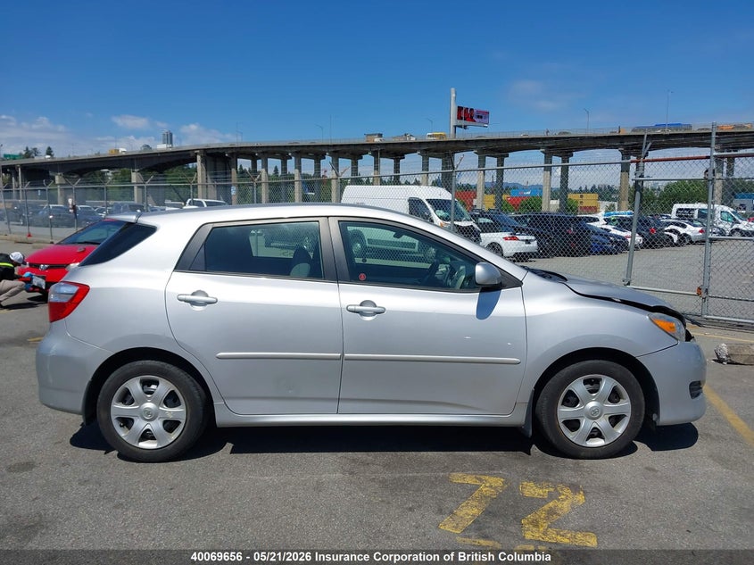 2010 Toyota Matrix Xr VIN: 2T1KE4EE1AC038012 Lot: 40069656