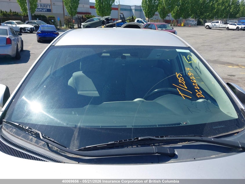 2010 Toyota Matrix Xr VIN: 2T1KE4EE1AC038012 Lot: 40069656