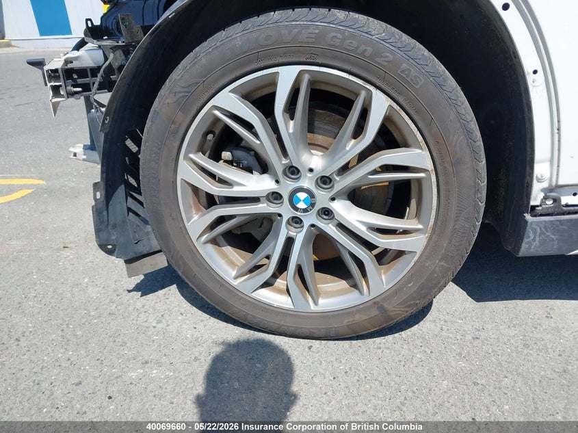 2017 BMW X1 VIN: WBXHT3C37H5F74052 Lot: 40069660