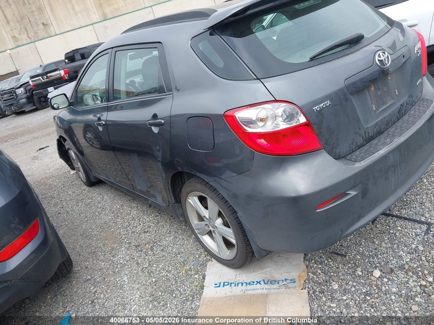 Vin: 2t1le4ee1ac015429, lot: 30085026, toyota corolla matrix s 20103