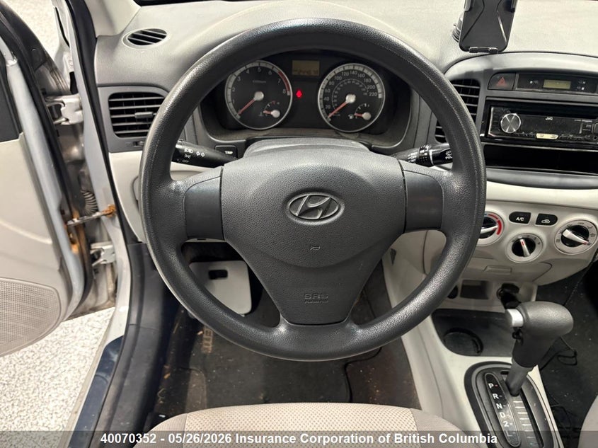 2008 Hyundai Accent Gl/Gls/L VIN: KMHCN45C38U243763 Lot: 40070352