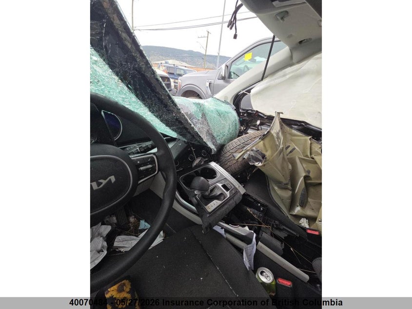 2023 Kia Carnival Lx VIN: KNDNB5H39P6268810 Lot: 40070484
