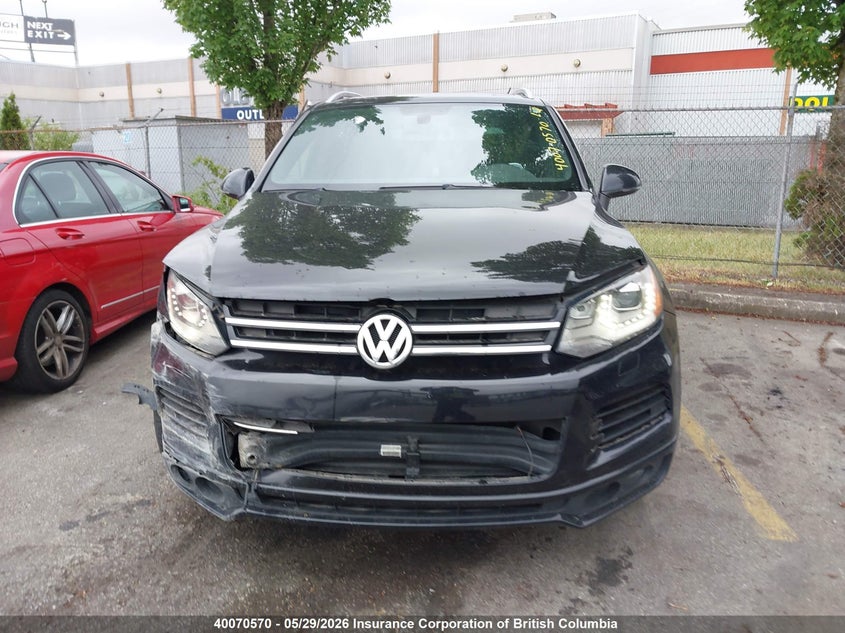 2014 Volkswagen Touareg Tdi VIN: WVGDP9BP0ED010583 Lot: 40070570