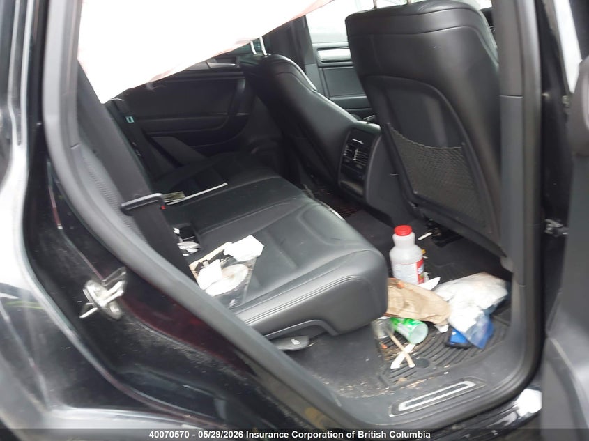 2014 Volkswagen Touareg Tdi VIN: WVGDP9BP0ED010583 Lot: 40070570