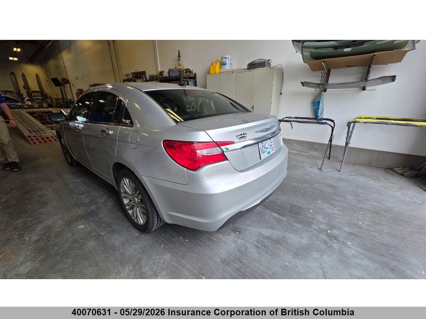 Vin: 1c3ccbcgxcn238846, lot: 30085517, chrysler 200 20123