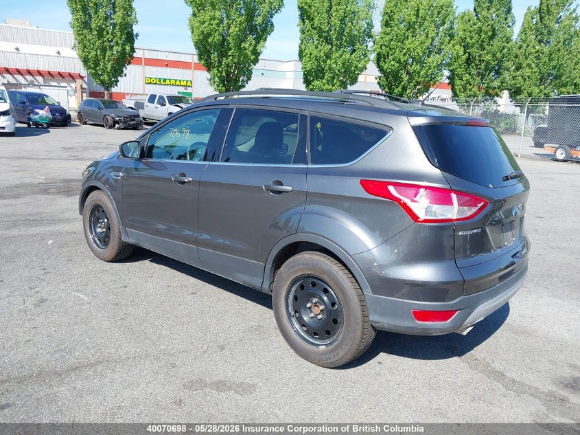 Vin: 1fmcu0gxxgua24390, lot: 30085597, ford escape se 20163