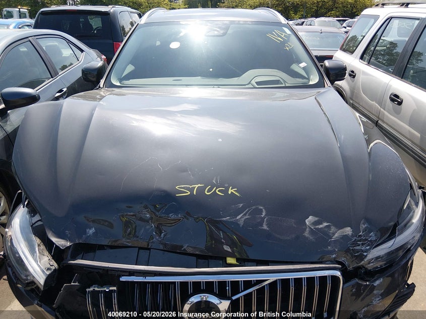 2022 Volvo Xc60 T8 Recharge Inscription Express VIN: LYVH60DZ5NB043446 Lot: 40069210