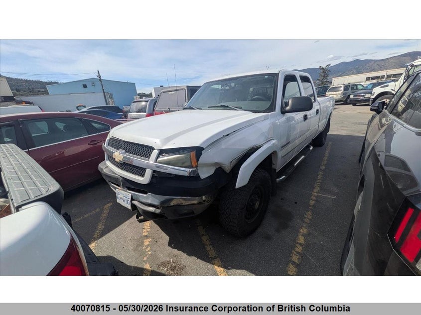 2004 CHEVROLET SILVERADO PICKUP 6.0L V-8 300HP