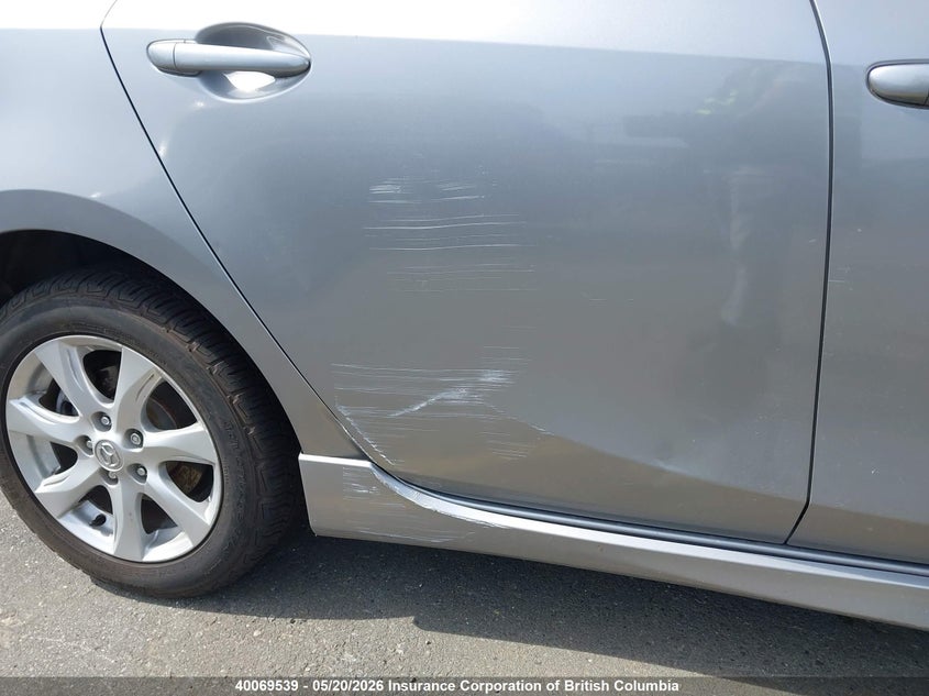 2010 Mazda 3 S VIN: JM1BL1H57A1346676 Lot: 40069539