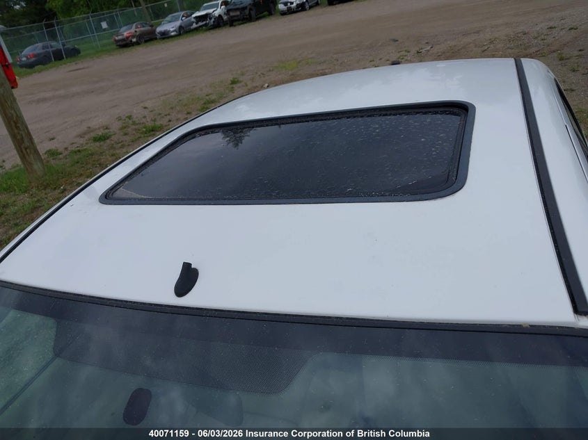 2000 Ford Focus VIN: 1FAHP3839YW333102 Lot: 40071159