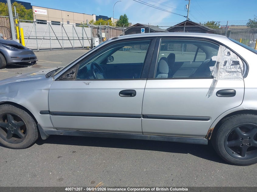 1998 Honda Civic VIN: JHMEJ6634WS809195 Lot: 40071207