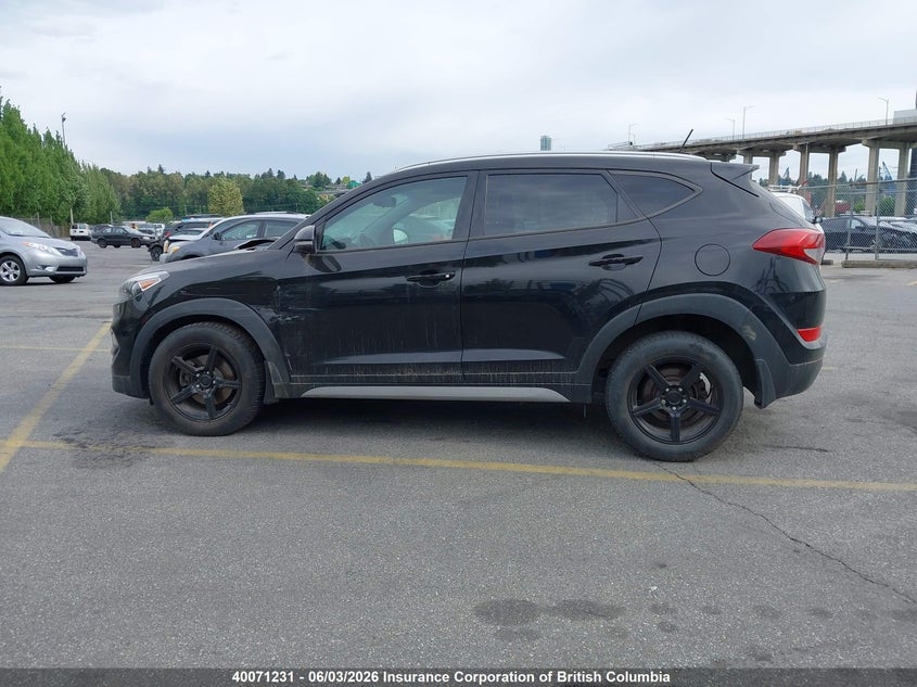 2017 Hyundai Tucson Premium VIN: KM8J33A40HU553729 Lot: 40071231