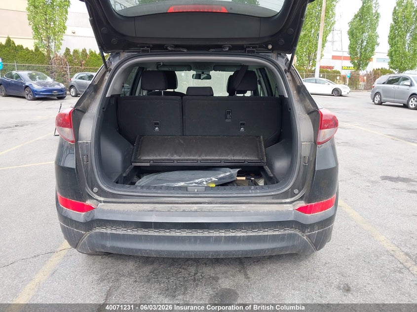 2017 Hyundai Tucson Premium VIN: KM8J33A40HU553729 Lot: 40071231