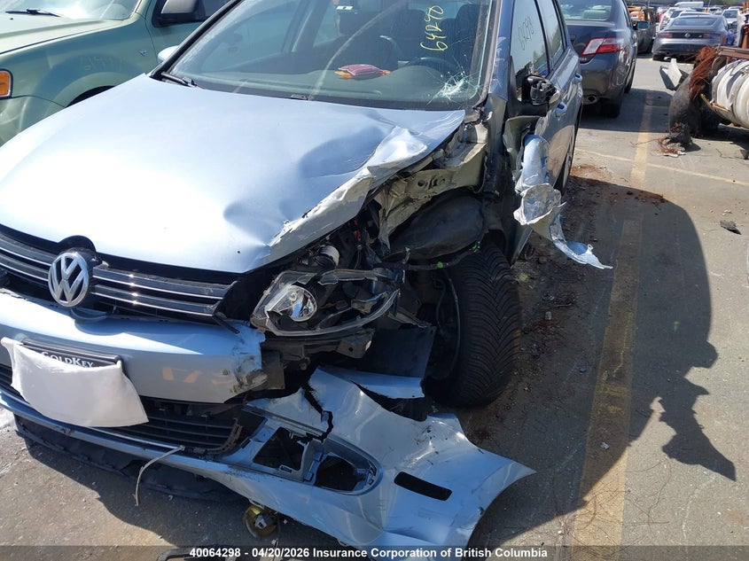 Vin: wvwda9aj4bw205525, lot: 30086443, volkswagen golf 20112