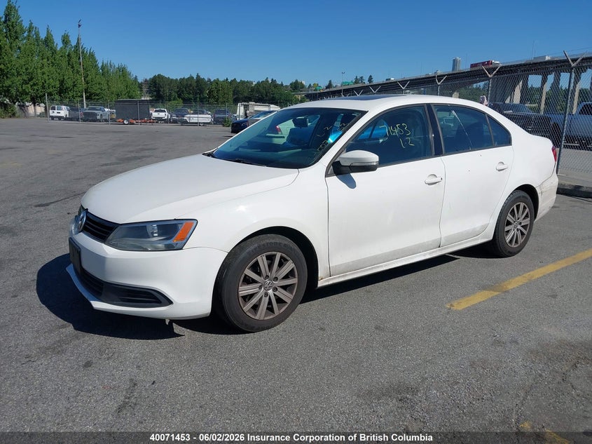 Vin: 3vwdk7aj1em359631, lot: 30086506, volkswagen jetta 20142