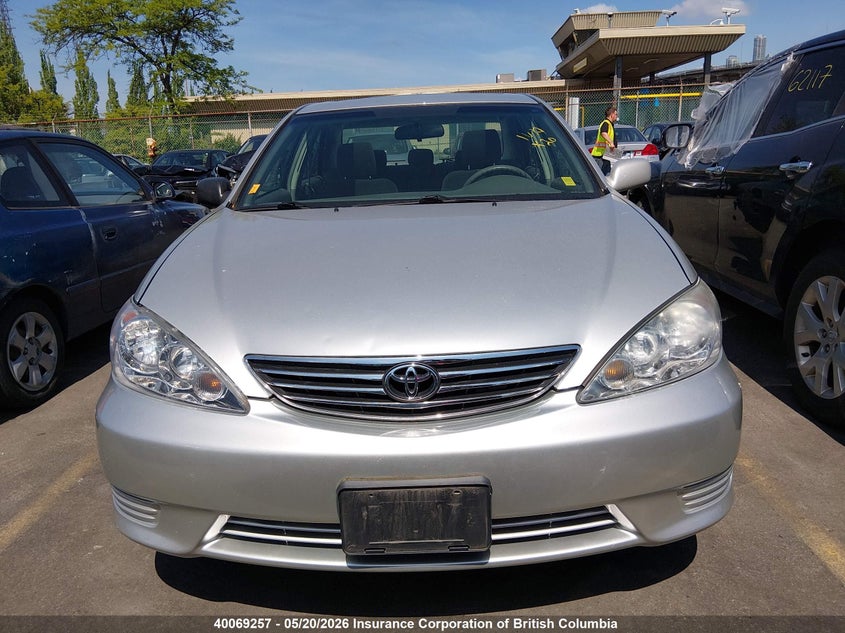 2005 Toyota Camry Le/Xle/Se VIN: 4T1BE32K15U520536 Lot: 40069257