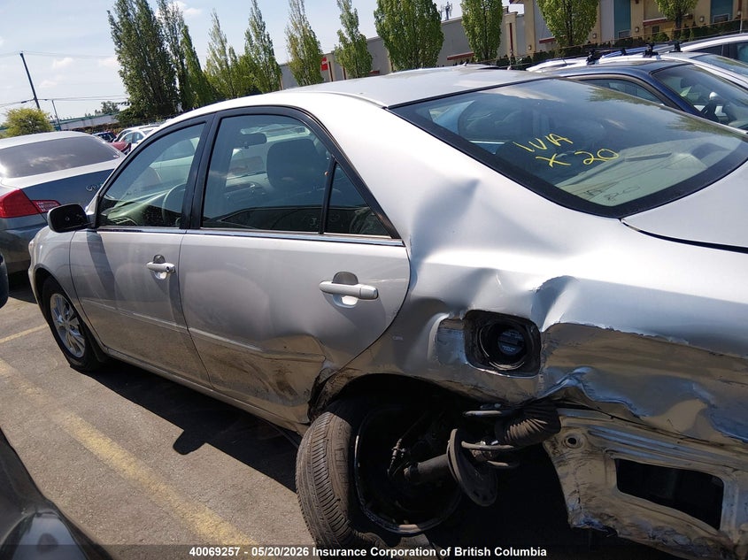 2005 Toyota Camry Le/Xle/Se VIN: 4T1BE32K15U520536 Lot: 40069257