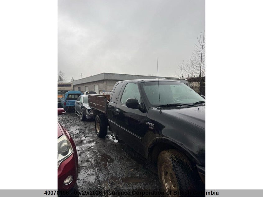 2001 Ford F150 VIN: 2FTRX18W01CA65863 Lot: 40070196