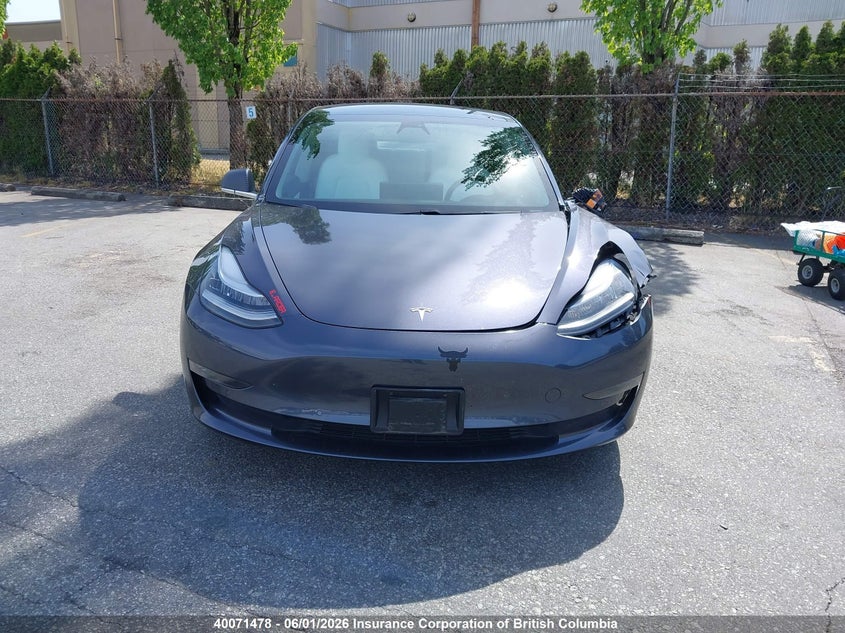 2019 Tesla Model 3 VIN: 5YJ3E1EA2KF322732 Lot: 40071478