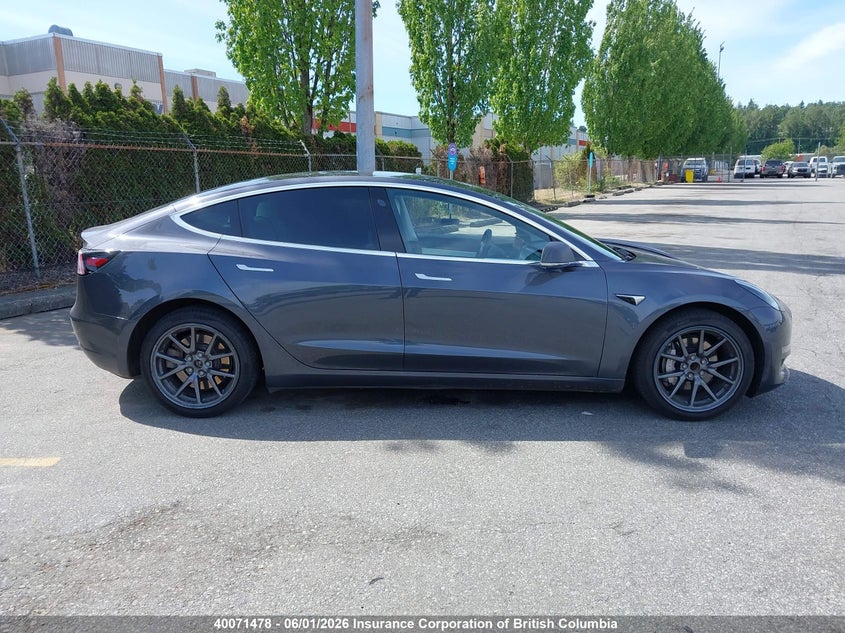 2019 Tesla Model 3 VIN: 5YJ3E1EA2KF322732 Lot: 40071478